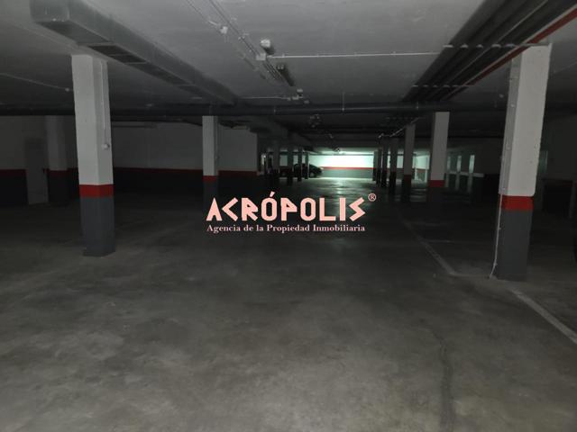 VENTA PLAZA DE GARAJE CON TRASTERO EN PUEBLA DE LILLO (LEÓN) photo 0