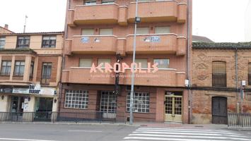 LOCALES EN VENTA EN BENAVENTE photo 0