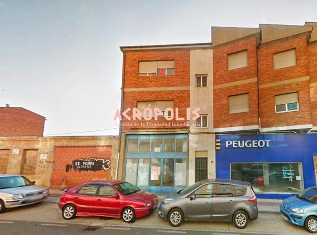 LOCALES EN BENAVENTE photo 0