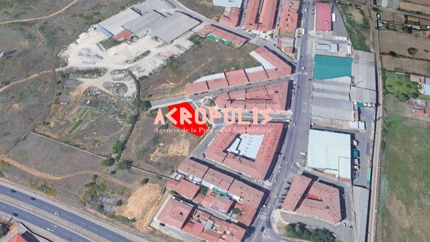 SUELO URBANO EN VILLAQUILAMBRE photo 0