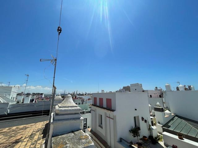 ¡¡¡ÁTICO CON TERRAZA JUNTO A PLAZA DE ESPAÑA!!! photo 0