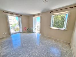 ¡¡¡FANTÁSTICO PISO TOTALMENTE EXTERIOR EN CANALEJAS CON ASCENSOR!!! photo 0