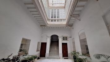 Oportunidad junto a la Plaza de España photo 0