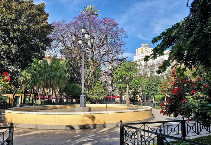 ¡¡¡ÁTICO A REFORMAR JUNTO A LA PLAZA DE MINA!!! photo 0