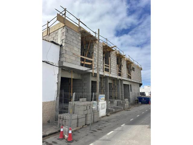 Duplex en Construccion con 2 dormitorios y 2 baños en El Cotillo - La Oliva photo 0