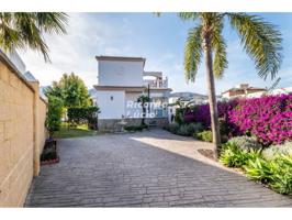 Ven y enamorate dde esta preciosa villa photo 0