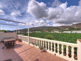 Casa En venta en Almuñécar photo 0