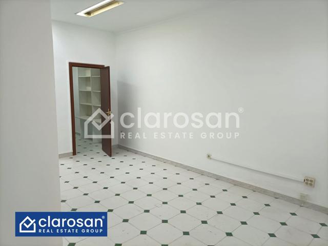 Oficina En venta en Pol alameda photo 0