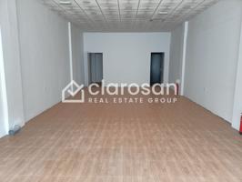 Local En venta en Huelin photo 0