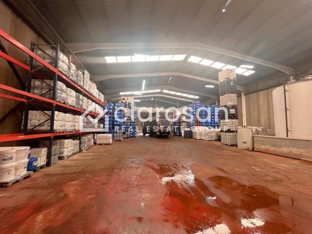 Almacén En venta en Pol ind guadalhorce photo 0