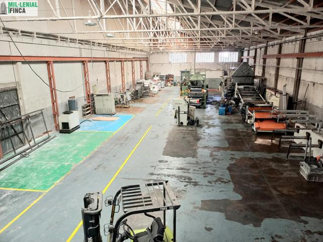 NAVE INDUSTRIAL DIAFANA - 1099 M2 DE PARCELA photo 0