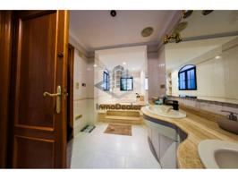 Duplex en venta en Nucli Urbà photo 0