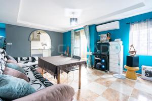 ¡Oportunidad en San Juan de Aznalfarache – Barrio Alto! Piso con terraza y excelente ubicación photo 0