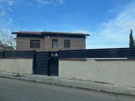 Vivienda en venta en la c. Sant Agustí, 6, Llinars Del Valles, Barcelona photo 0