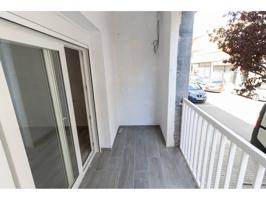 Piso en venta en Caldes de Montbui photo 0