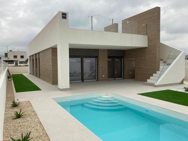VILLA MODERNA ENTRE MAR Y MONTANA photo 0