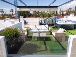 Villas de Obra Nueva con Piscina Privada en Oasis de la Marina, Costa Blanca photo 0