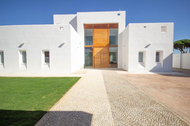 Casa En venta en Novo Sancti Petri, Chiclana De La Frontera photo 0