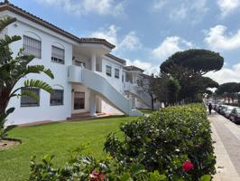 Piso En venta en Calle Emperador Trajano, 2, La Barrosa, Chiclana De La Frontera photo 0