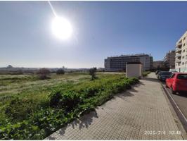 Terreno en venta en Centre-Port Marítim photo 0