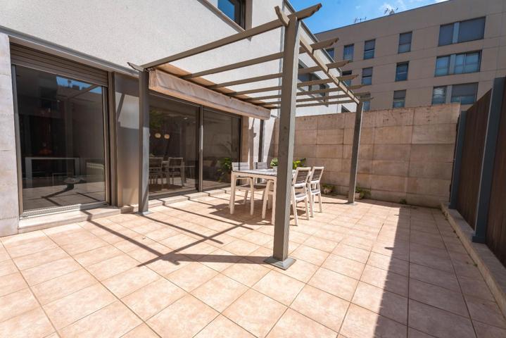 Espacio, luz y exclusividad en el centro de Terrassa photo 0