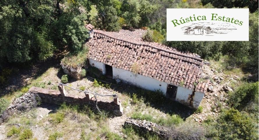 Casa de campo-Masía en Venta en Atajate Málaga photo 0