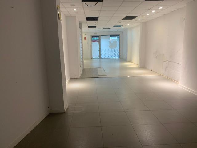 ALQUILER DE LOCAL COMERCIAL photo 0