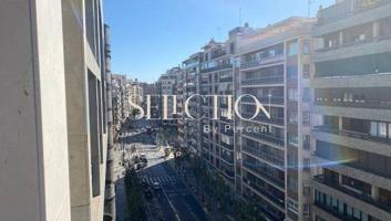 Exclusiva vivienda en Colón photo 0