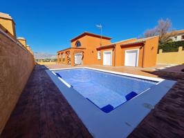 Chalet independiente con piscina en Busot Busot (Alicante) photo 0