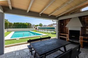 Villa con Licencia Vacacional en la Zona del Arenal, Palma photo 0