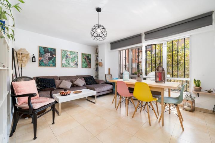 Acogedora vivienda con terraza privada photo 0