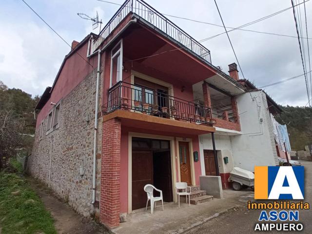 Casa pareada en venta en Ampuero photo 0