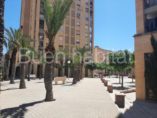 Piso En venta en Alicante - Alacant photo 0