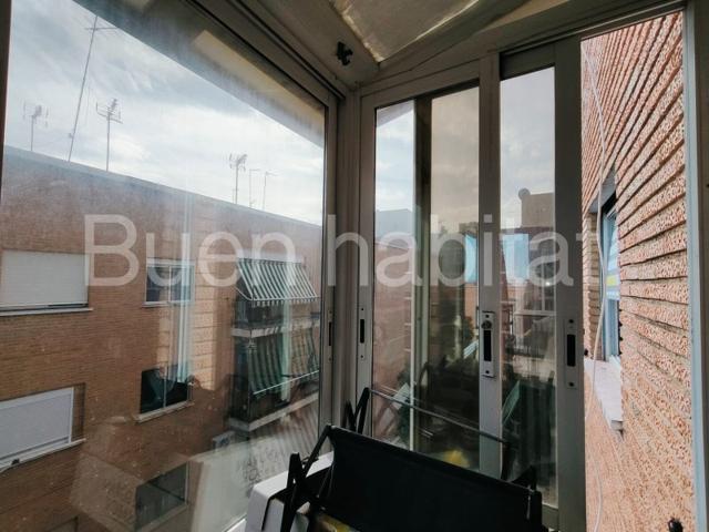 Piso En venta en Torrent photo 0