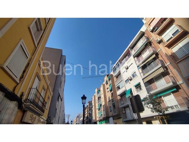 Piso En venta en Valencia photo 0