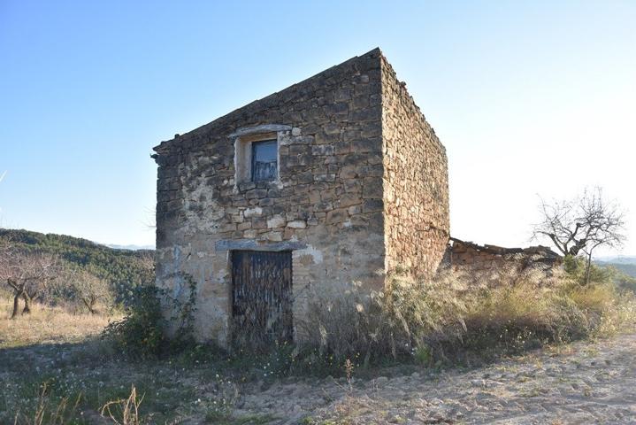 Casa De Campo En venta en Caseres, Caseres photo 0