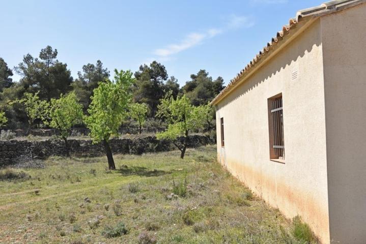 Casa De Campo En venta en Centro, Valjunquera photo 0