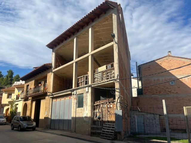 Edificio de viviendas en construcción photo 0