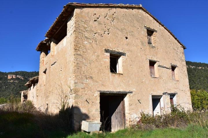 Casa De Campo En venta en Valderrobres, Valderrobres photo 0