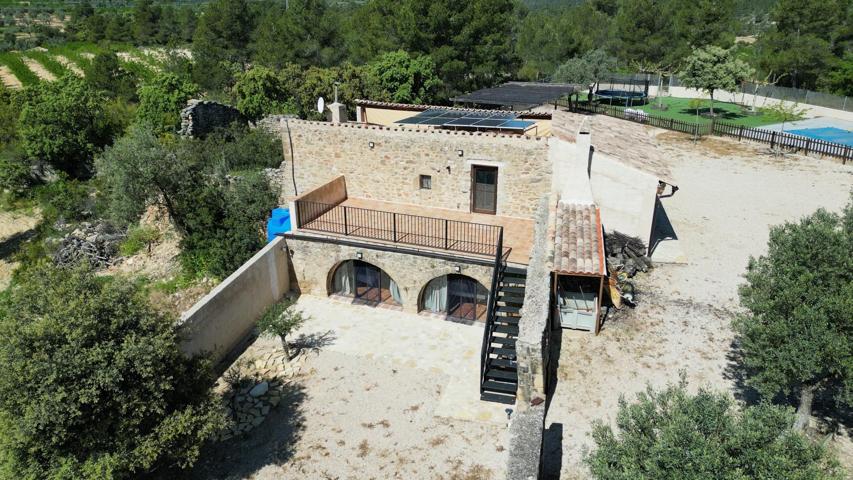 Gran finca rústica con masía en Calaceite photo 0