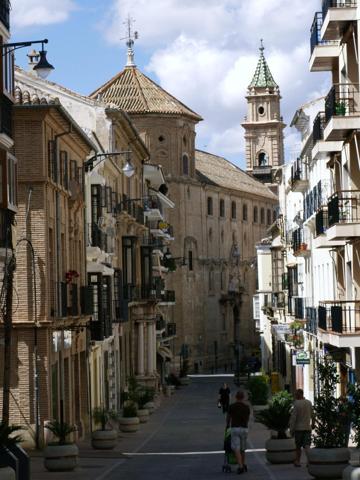 LOCAL CERCA DE CALLE LUCENA photo 0