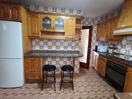 ALQUILER PISO ZONA ABASTOS photo 0