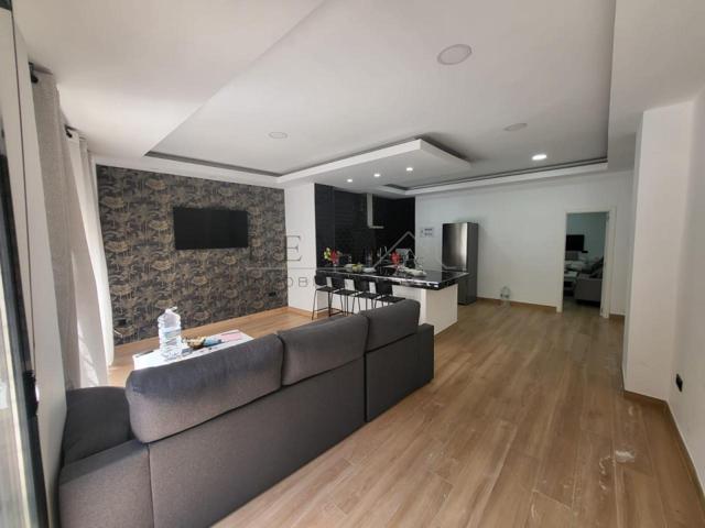 *** OPORTUNIDAD ESTUPENDO BAJO en venta en Suárez *** photo 0