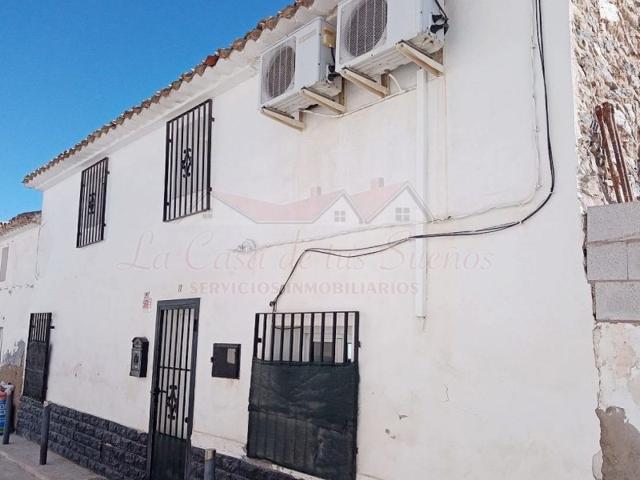 Villa En venta en Sax photo 0