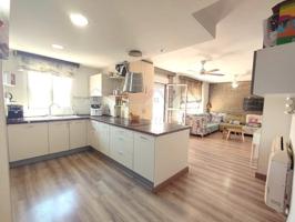 Piso En venta en Sax photo 0
