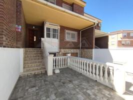 Piso En venta en Sax photo 0