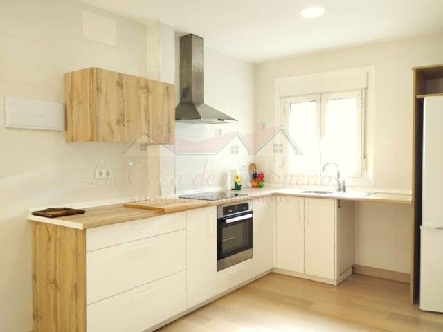 Piso En venta en Sax photo 0