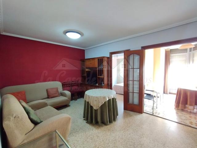 Piso En venta en Sax photo 0