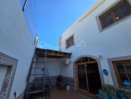 Villa En venta en Sax photo 0