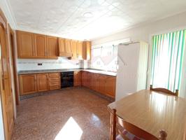 Piso En venta en Sax photo 0